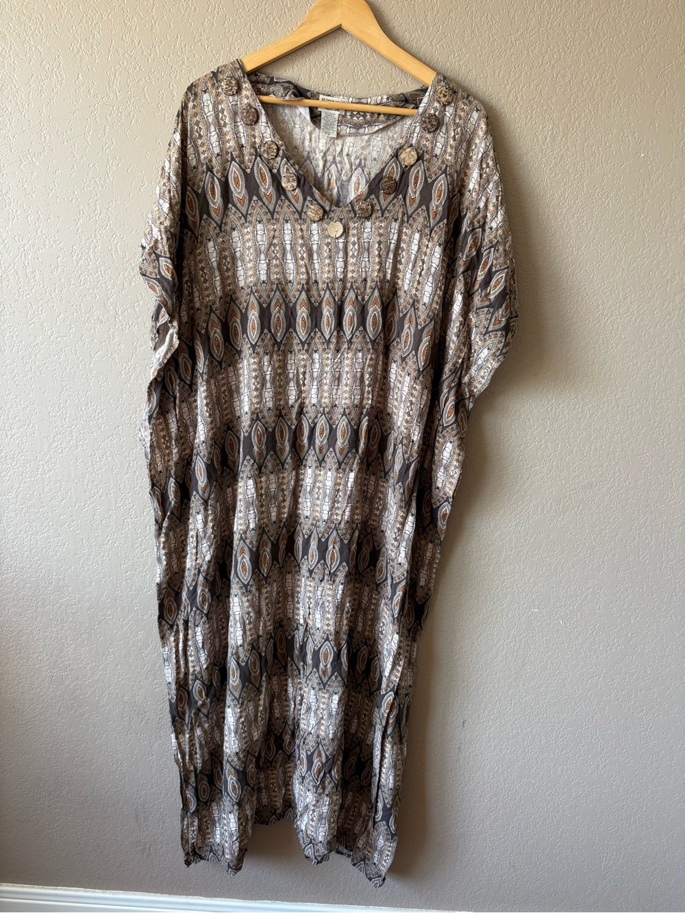 Nefertiti Collection Women's Kaftan Long Brown Tan V Beaded Neck OS